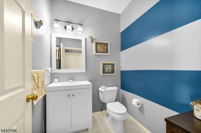 158 George Russell Way, Clifton City, NJ 07013