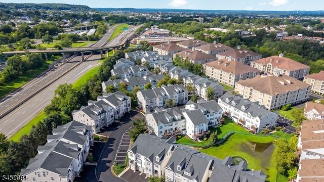 158 George Russell Way, Clifton City, NJ 07013