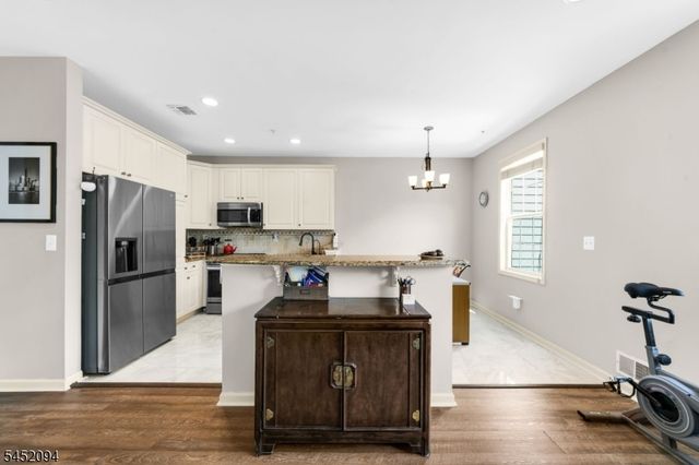 158 George Russell Way, Clifton City, NJ 07013