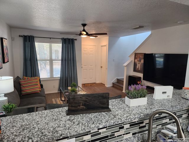 8118 Sandbar, San Antonio, TX 78254