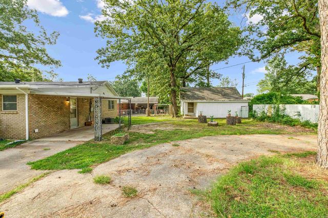 3100 Alameda Drive, Little Rock, AR 72204