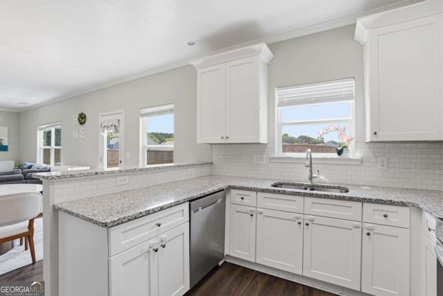 303 Melody Lane NE, Cartersville, GA 30121