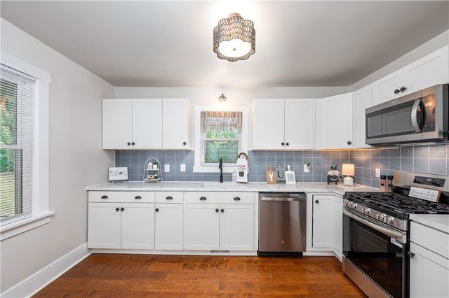 8 bredin avenue, Twp Of But Se, PA 16045