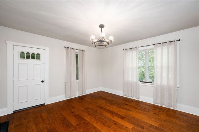 8 bredin avenue, Twp Of But Se, PA 16045