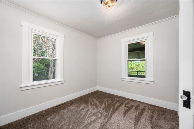 8 bredin avenue, Twp Of But Se, PA 16045