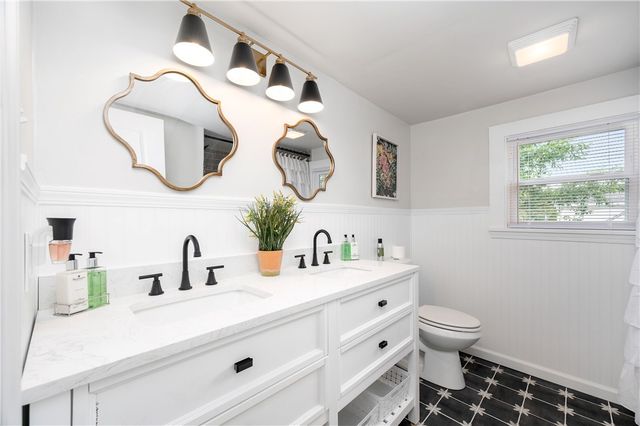 8 bredin avenue, Twp Of But Se, PA 16045