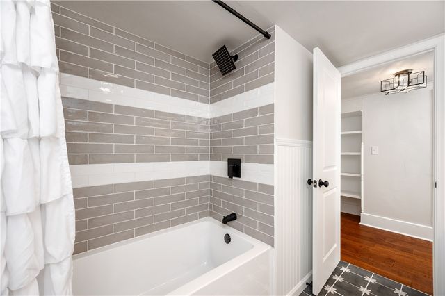 8 bredin avenue, Twp Of But Se, PA 16045