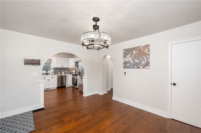 8 bredin avenue, Twp Of But Se, PA 16045