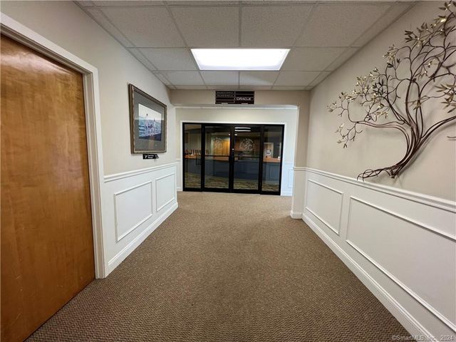 500 Monroe Turnpike 1/2-1, Monroe, CT 06468