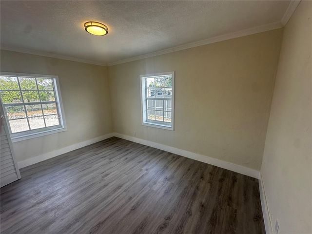 659 E 19th St 659, Hialeah, FL 33013