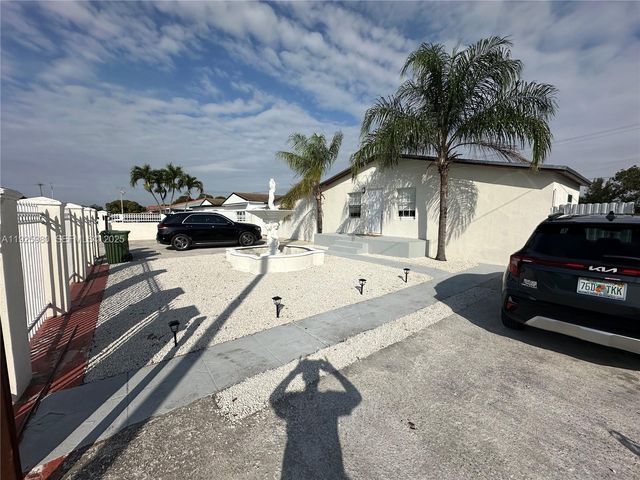659 E 19th St 659, Hialeah, FL 33013