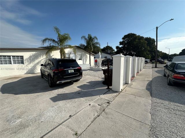 659 E 19th St 659, Hialeah, FL 33013