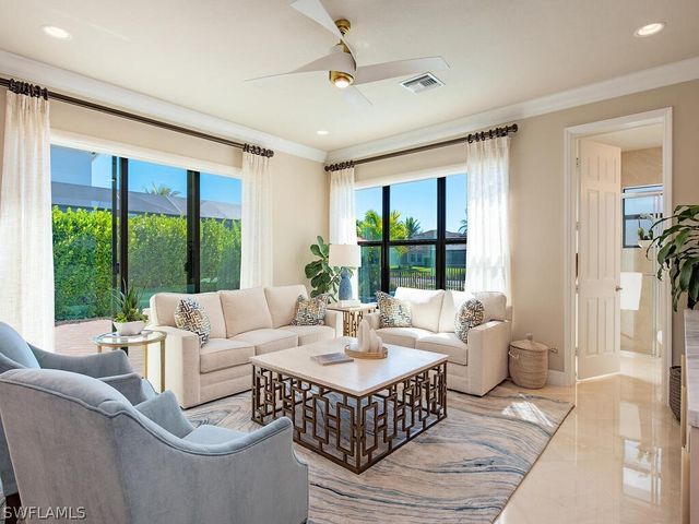 4450 Kensington CIR, Naples, FL 34119