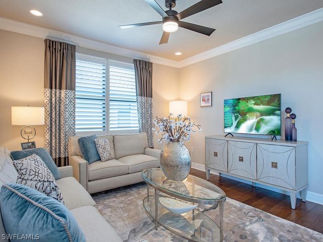 4450 Kensington CIR, Naples, FL 34119