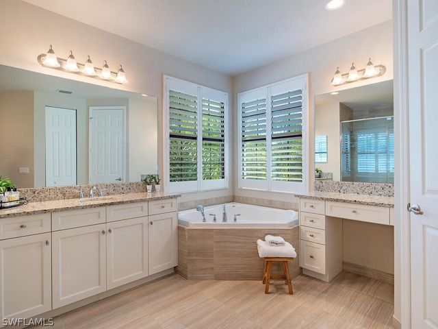 4450 Kensington CIR, Naples, FL 34119