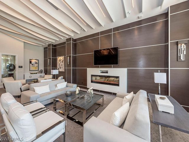 4450 Kensington CIR, Naples, FL 34119