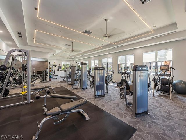 4450 Kensington CIR, Naples, FL 34119