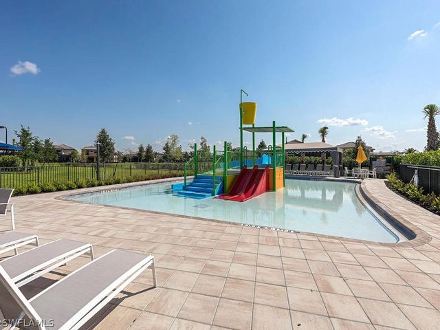 4450 Kensington CIR, Naples, FL 34119