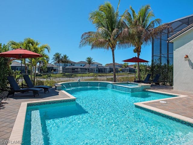 4450 Kensington CIR, Naples, FL 34119