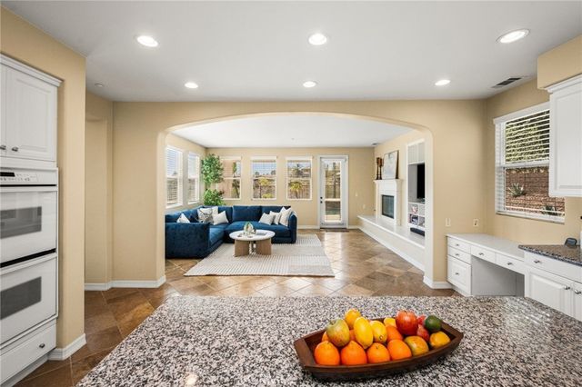 401 Brea Hills Avenue, Brea, CA 92823