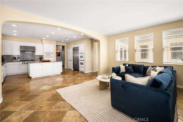 401 Brea Hills Avenue, Brea, CA 92823