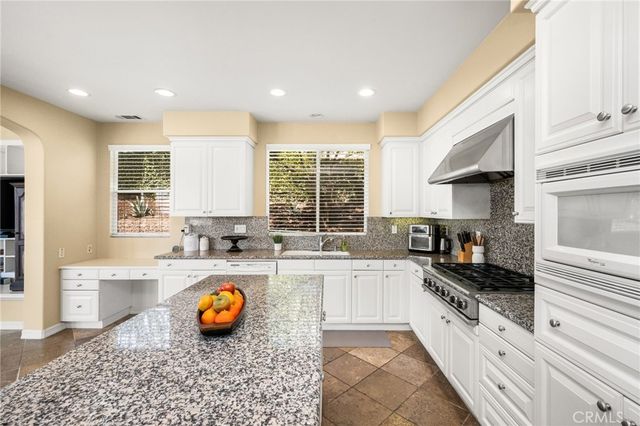 401 Brea Hills Avenue, Brea, CA 92823