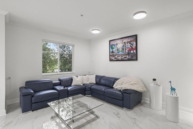 616 NW 38th Circle, Boca Raton, FL 33431
