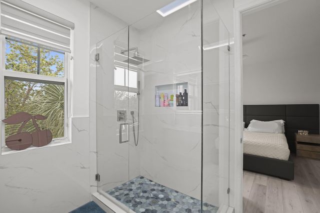 616 NW 38th Circle, Boca Raton, FL 33431