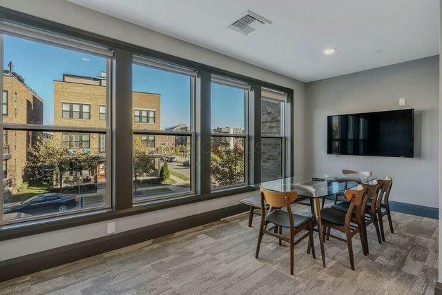 751 N 6th Street, 204, Columbus, OH 43215