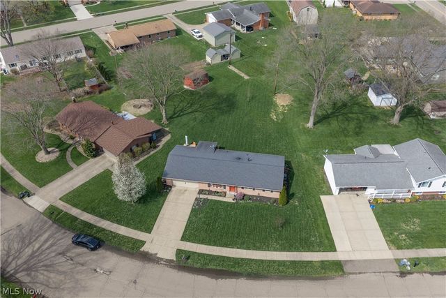 1126 3rd Street SW, New Philadelphia, OH 44663