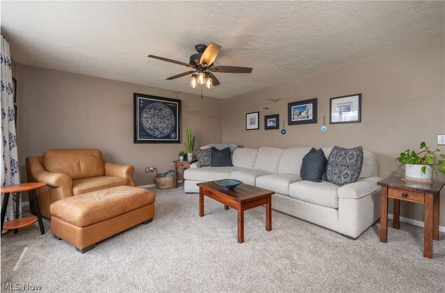 1126 3rd Street SW, New Philadelphia, OH 44663