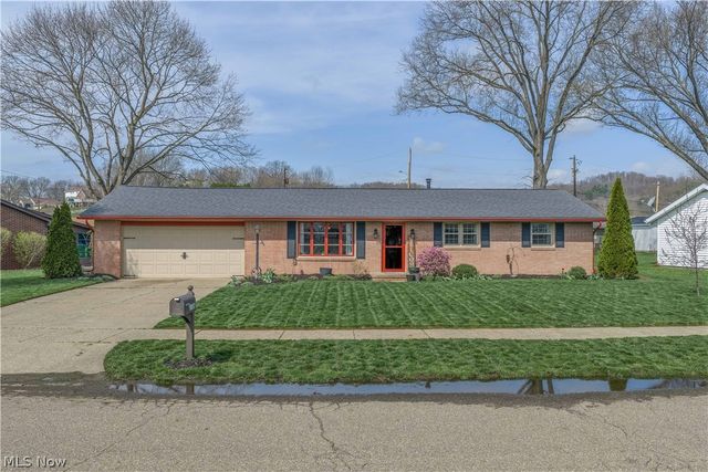 1126 3rd Street SW, New Philadelphia, OH 44663