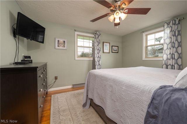 1126 3rd Street SW, New Philadelphia, OH 44663