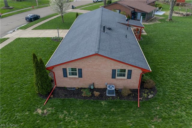 1126 3rd Street SW, New Philadelphia, OH 44663