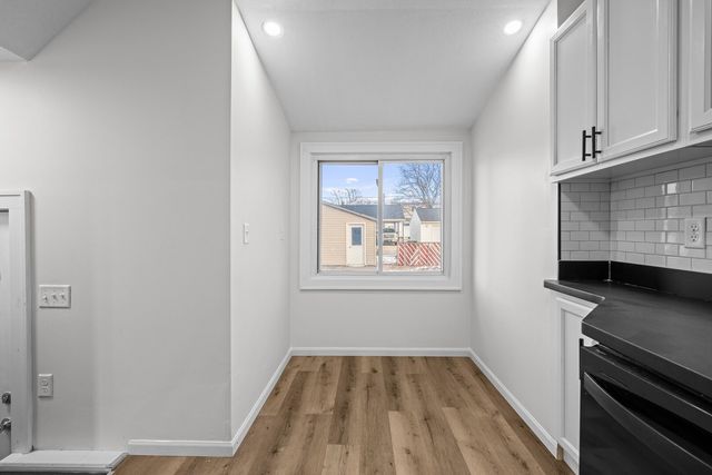 1916 31st Street A, Moline, IL 61265