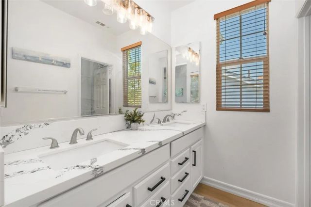 10 Thorp, Ladera Ranch, CA 92694