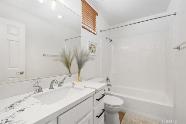 10 Thorp, Ladera Ranch, CA 92694