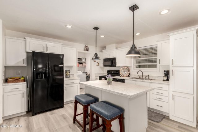 2000 S APACHE Road 252, Buckeye, AZ 85326