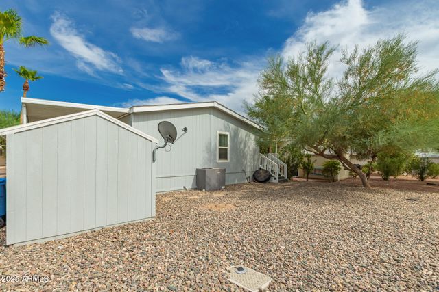 2000 S APACHE Road 252, Buckeye, AZ 85326