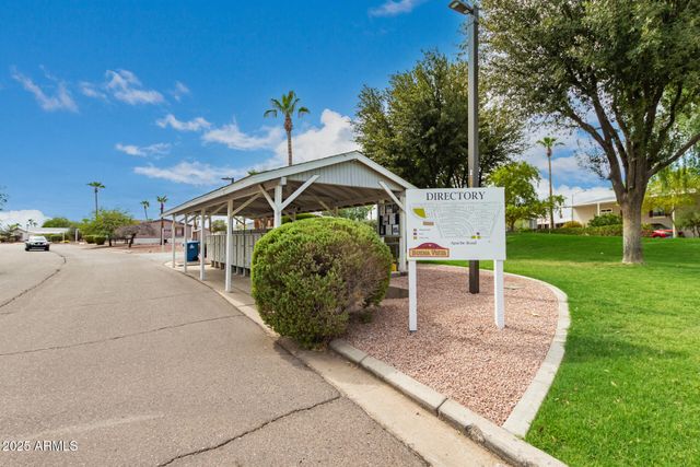 2000 S APACHE Road 252, Buckeye, AZ 85326