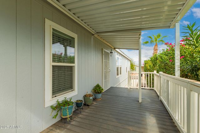 2000 S APACHE Road 252, Buckeye, AZ 85326