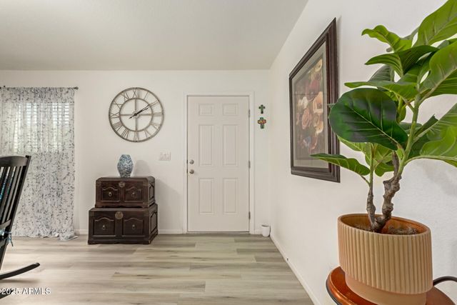 2000 S APACHE Road 252, Buckeye, AZ 85326