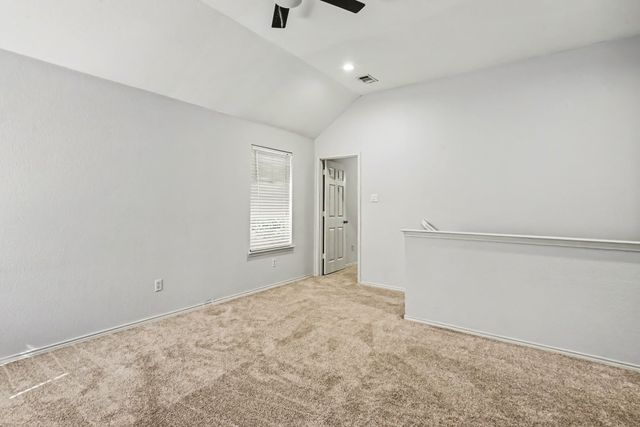 10800 Emerald Park Lane, Fort Worth, TX 76052
