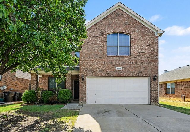 10800 Emerald Park Lane, Fort Worth, TX 76052