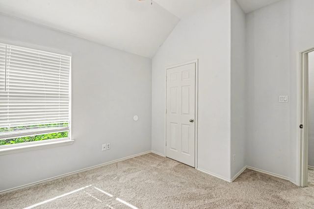 10800 Emerald Park Lane, Fort Worth, TX 76052