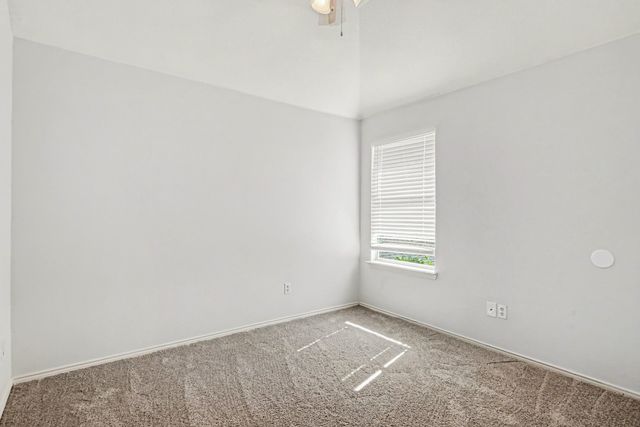 10800 Emerald Park Lane, Fort Worth, TX 76052