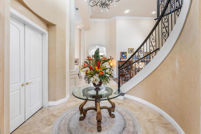 8850 Valhalla Drive, Delray Beach, FL 33446