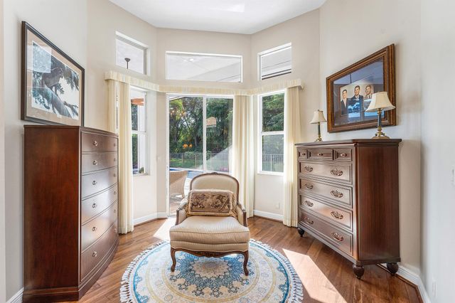 8850 Valhalla Drive, Delray Beach, FL 33446