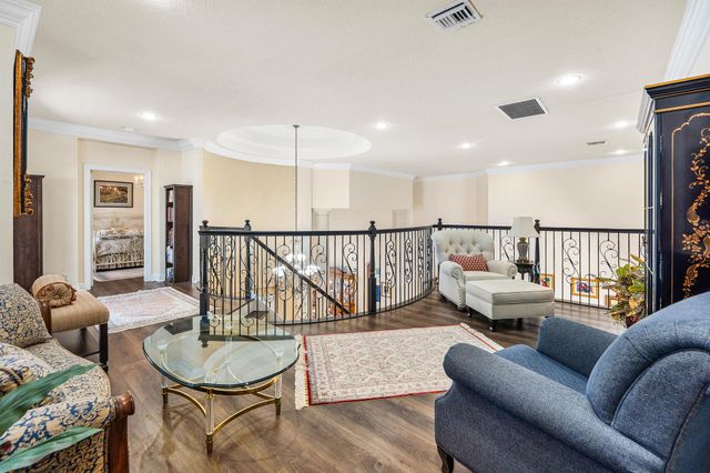 8850 Valhalla Drive, Delray Beach, FL 33446