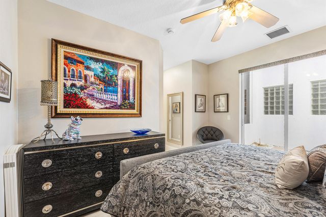 8850 Valhalla Drive, Delray Beach, FL 33446